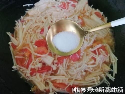 金针菇鸡蛋|脂肪最怕这“菜”，一周吃3次，刮油清肠，排出宿便，腰肢变细了