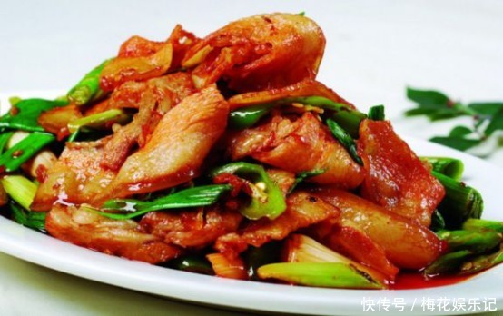 称赞|临时带朋友回家吃饭,老婆没准备就随便烧了几个菜,被朋友称赞