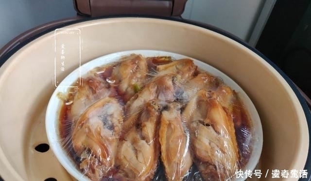 电饭煲|夏天,碰上此肉别手软,比猪肉便宜比羊肉解馋,简单一蒸特别鲜美