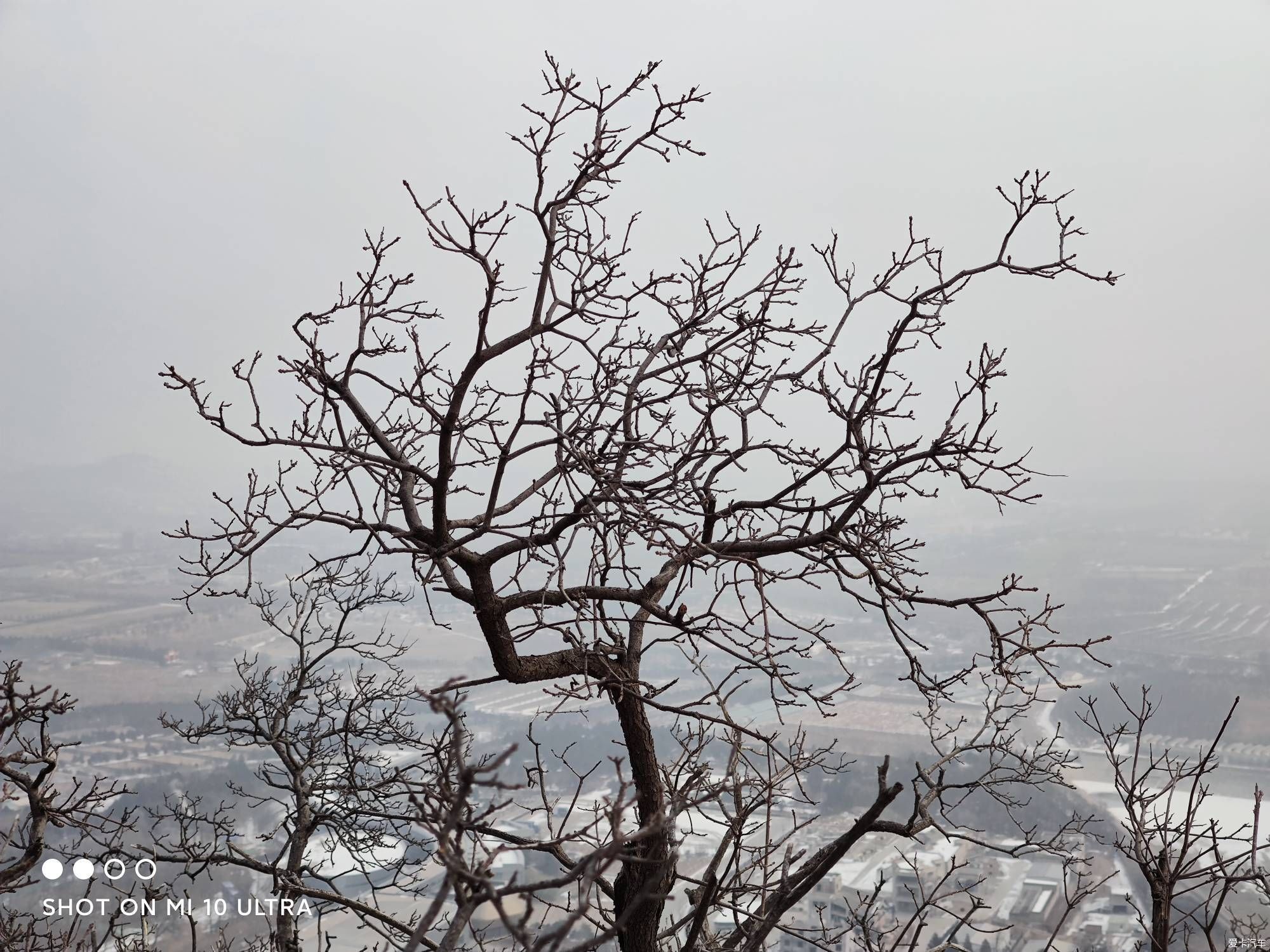 残雪山景，也美……