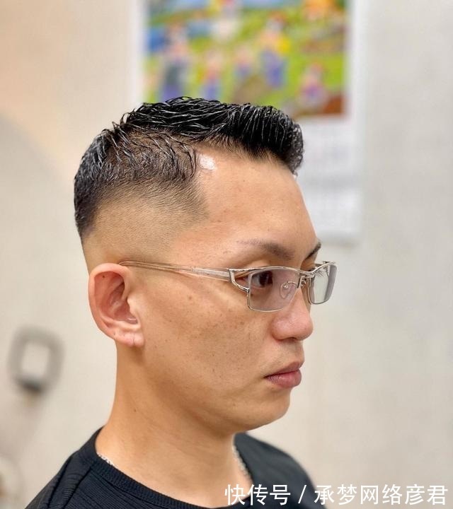 男士|为什么你的发型总是不够帅?看看这十几款,两侧铲短就是不一样
