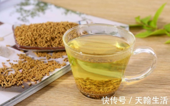 糖尿病人|糖尿病人喝水时，抓点它放进去，效果可能比胰岛素还要好！