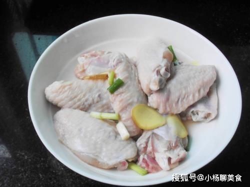 黄圆椒|冬天别错过这菜，价格的确有点贵，但是贵也得买，睡眠不好要多吃