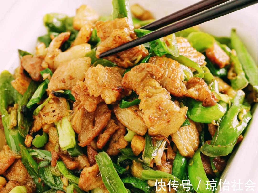 紫苏|美食家常菜推荐:家常小炒五花肉,凉拌平菇,紫苏炒田鸡,敲可口