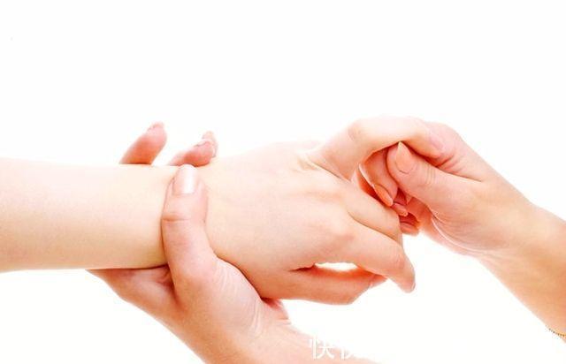 大拇指|百补也无用?每天这样5分钟,轻松疏通五脏经络,学会全家人受益