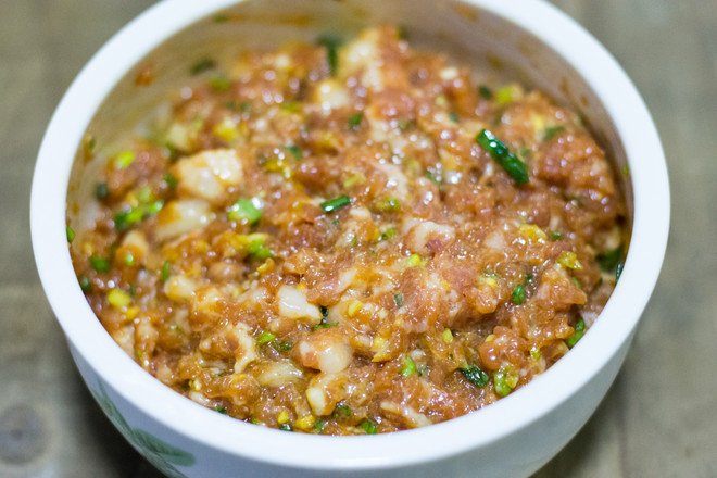 自从学会这馅饼，5天1小袋面，层层香酥，咬一口满嘴汁，特解馋