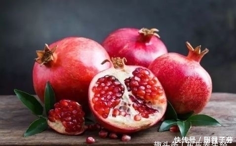 提个醒吃石榴后一小时内，切忌再碰此物，吃了就是自找难受