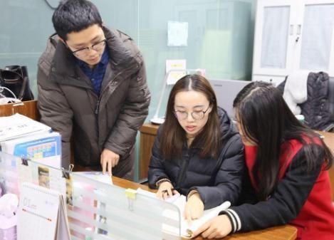 |家长群“另类”自我介绍,一个比一个搞笑,网友调侃这是在炫耀