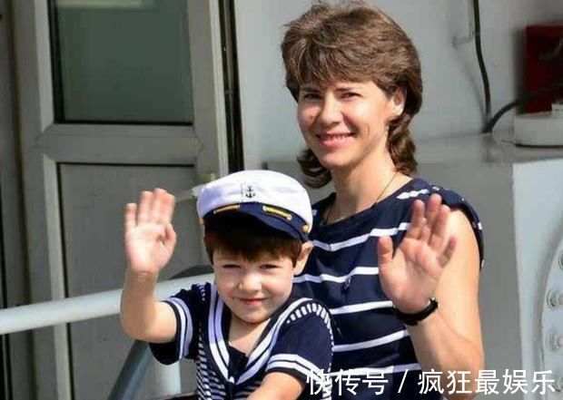 妈妈|孩子这3种“中国式礼貌”,看似懂事却有害无益,父母仍沾沾自喜