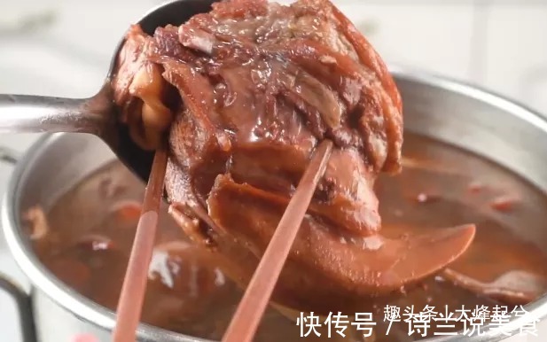 想吃卤味不用买,掌握一个小诀窍,卤一次吃半年,而且越卤越香