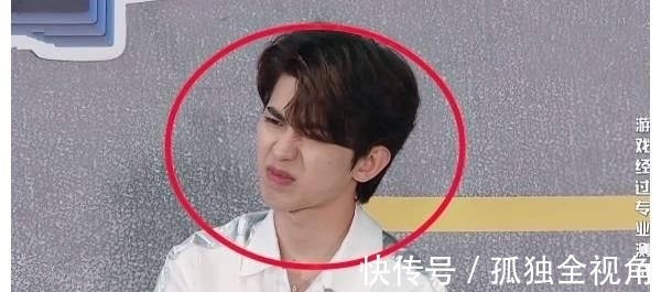 牙疼|被大球砸到牙疼,宋雨琦却慌张抚摸下巴,看清下巴形状我明白了