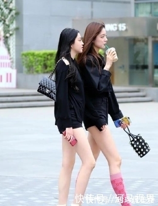 街拍|街拍：美女颜值高，穿搭漂亮，这样的街头时尚才有看头！