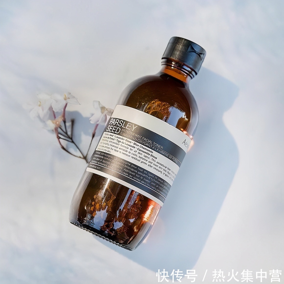  水润|什么爽肤水可让肌肤更丝滑！超水润超保湿超好用的爽肤水力荐