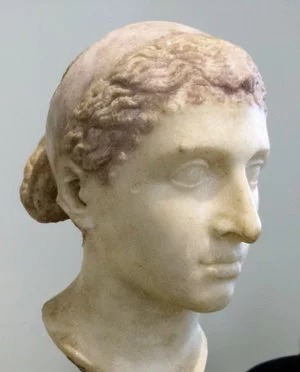 女儿|崩坏3圣痕故事:埃及艳后,为何尼罗河女儿的眼泪中都是无奈?