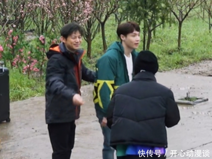 黄磊|《向往5》进行末期录制,黄磊依依不舍,彭昱畅张艺兴兄弟情加深