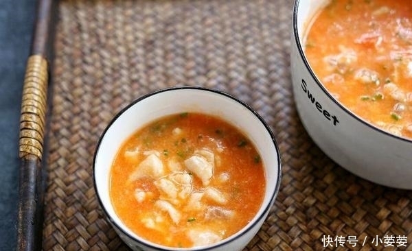 红润|能喝上瘾的鱼肉汤做法,鲜香滑嫩,汤色红润更诱人