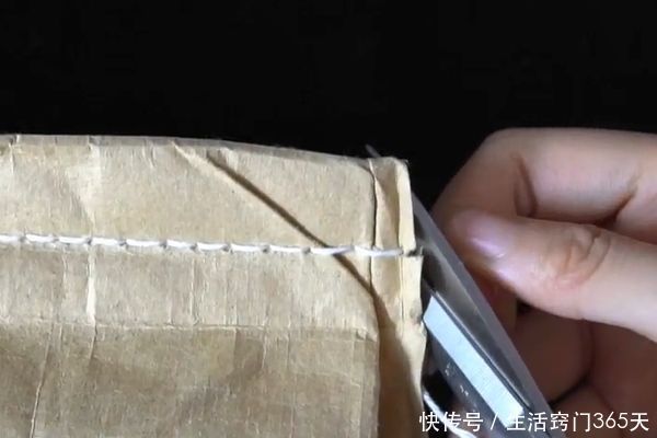 大米袋难拆开?只需死记1句“秘诀”,3秒就能拆开,太实用了!