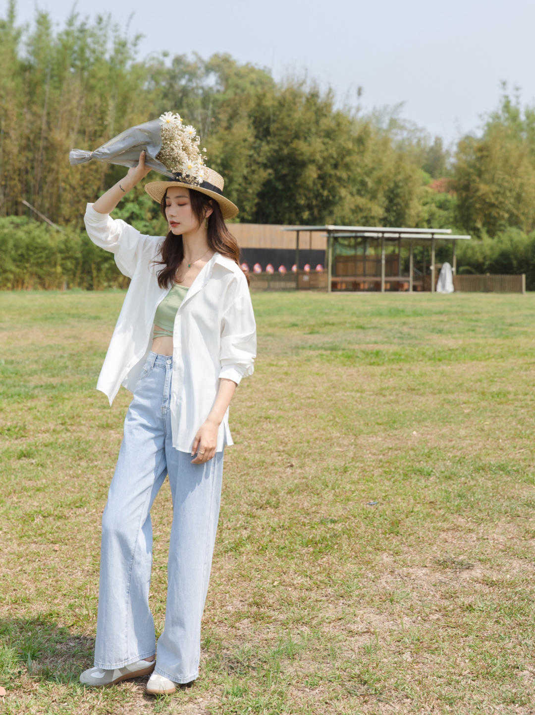 半身裙|秋季穿搭怎么摆脱“沉闷感”?看看基础款的一衣多穿,日常实用