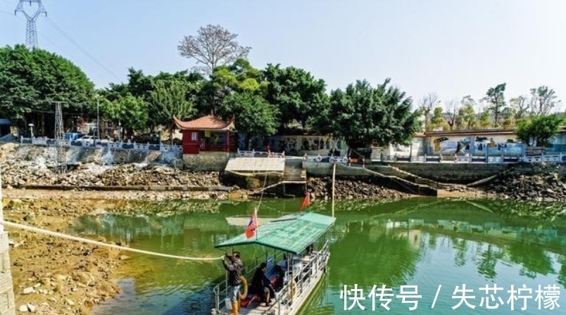 金山寺|中国最奇妙的千年古寺：漂浮在水上，宛如仙境，游客趋之若鹜