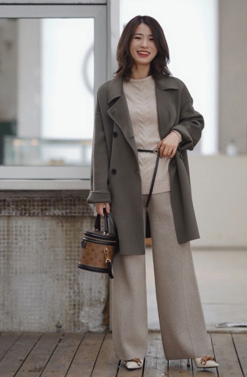 阔腿裤|有气质的女人新年都不会瞎打扮,试试这些时髦的大衣,百搭显瘦