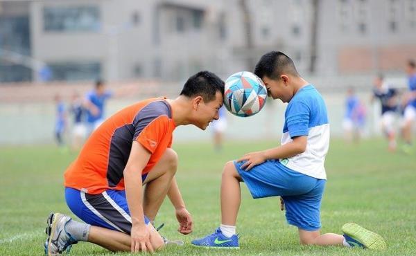 专项|过早让孩子参与专项运动,有什么坏处?为孩子运动安排要注意啥?