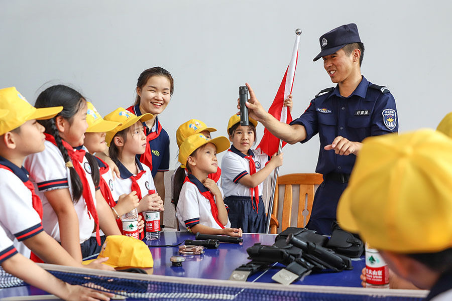 探警营#萌娃探警营 体验乐不停