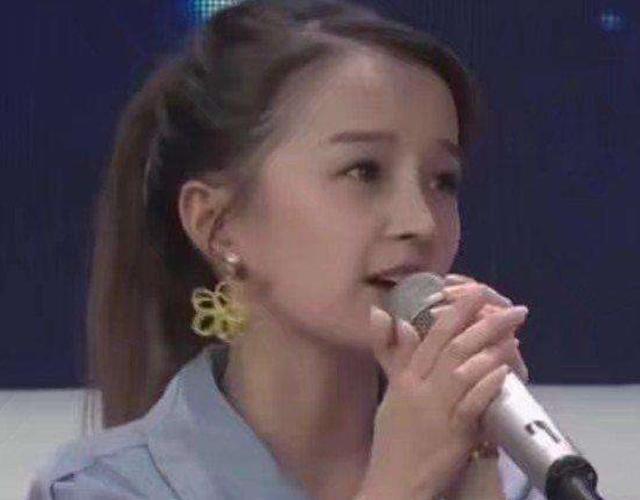 残疾人|90厘米“侏儒”女孩怀孕,不听劝阻坚持生娃,现状到底怎样了?