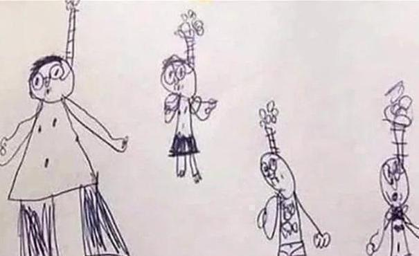 女孩|4岁女孩画“奇怪”全家福，老师怀疑心理有问题，妈妈看完却笑了