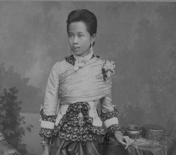 贵族|1860年代泰国精英老照片都是曼谷王朝的贵族,曾出使欧洲谈判