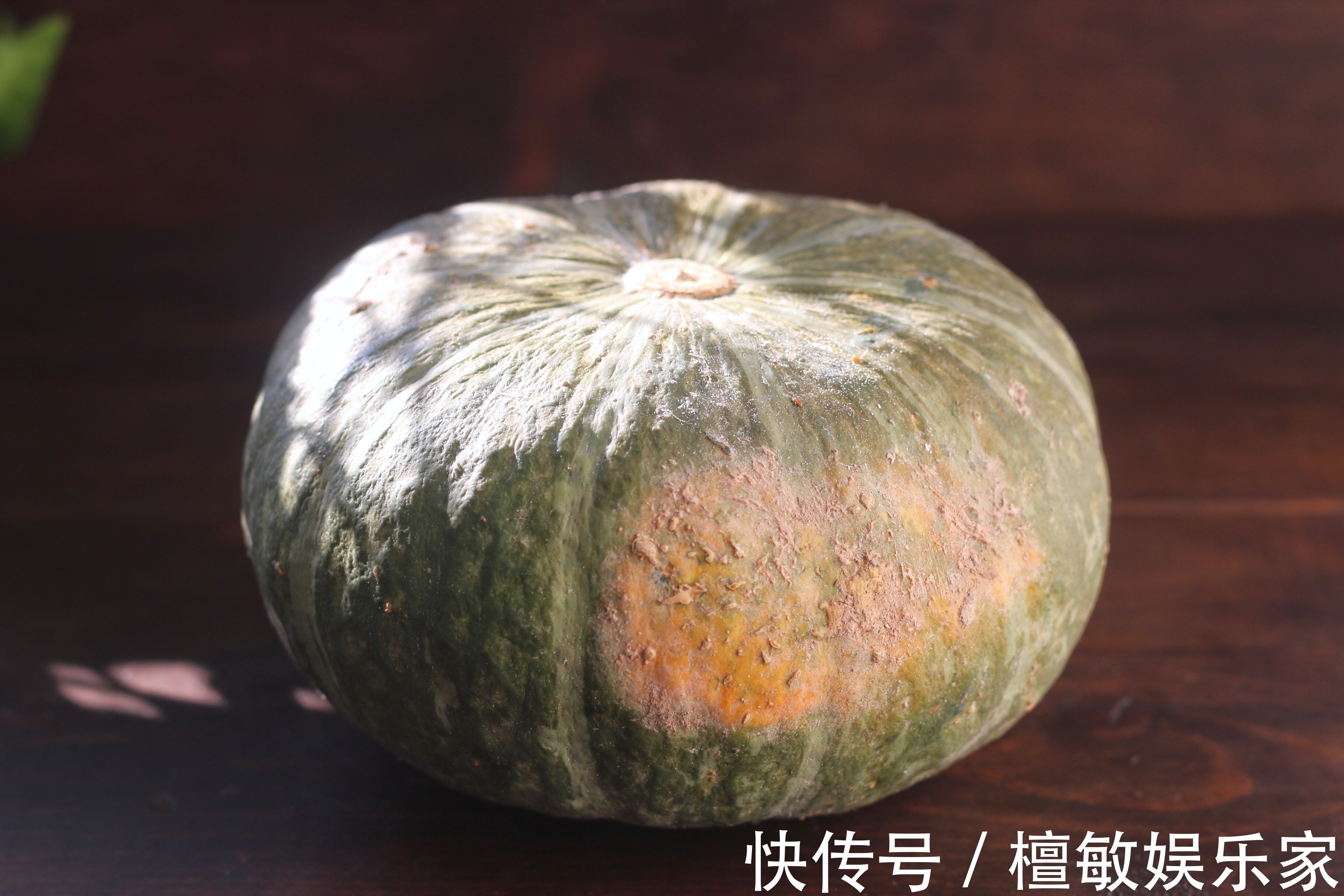 南瓜季|用南瓜做饼,又软又香甜,如果不制止,孩子会拿起第三个第四个