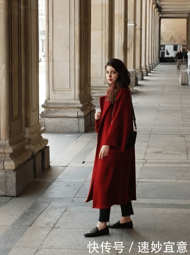 小腿肚中间|最近火了一种新穿法,叫“过膝不过踝”,时尚保暖,小个子也适合