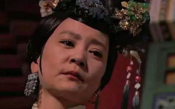 康熙|她79岁仍被翻牌子,一生陪皇帝65年,生下清朝最优秀的皇子