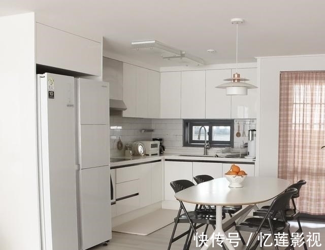 木地板|还是韩国最懂生活,109㎡收拾得干干净净的,看着舒服住着有温度