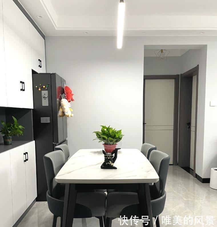 家具|120㎡简约新房,软硬装+家具电器共18万,无玄关照样时尚又大气