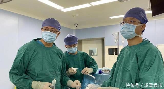 医生岗位“守岁”不能让患者的病情拖过年