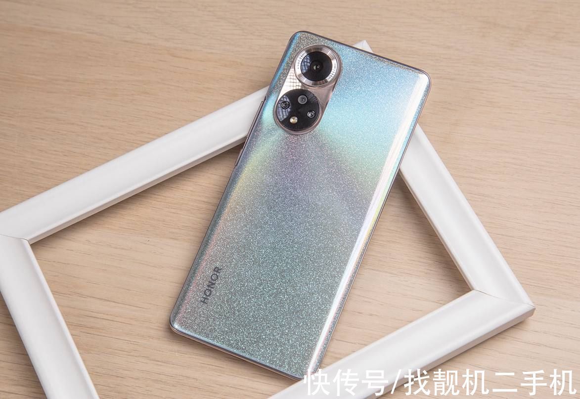 春节|2022春节换手机,预算3000选这三款!款款都是万金油