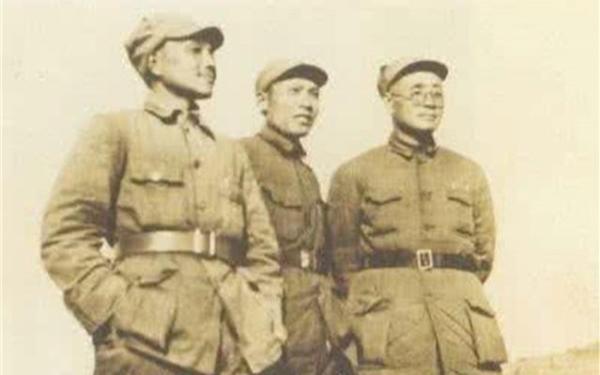 有勇有谋|他是十大元帅中最长寿的，有勇有谋，善始善终，子女个个是栋梁！