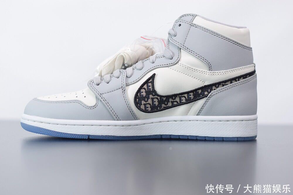 Mag 盘点球鞋史上最贵的十款,Nike Air Mag回到未来只排第二