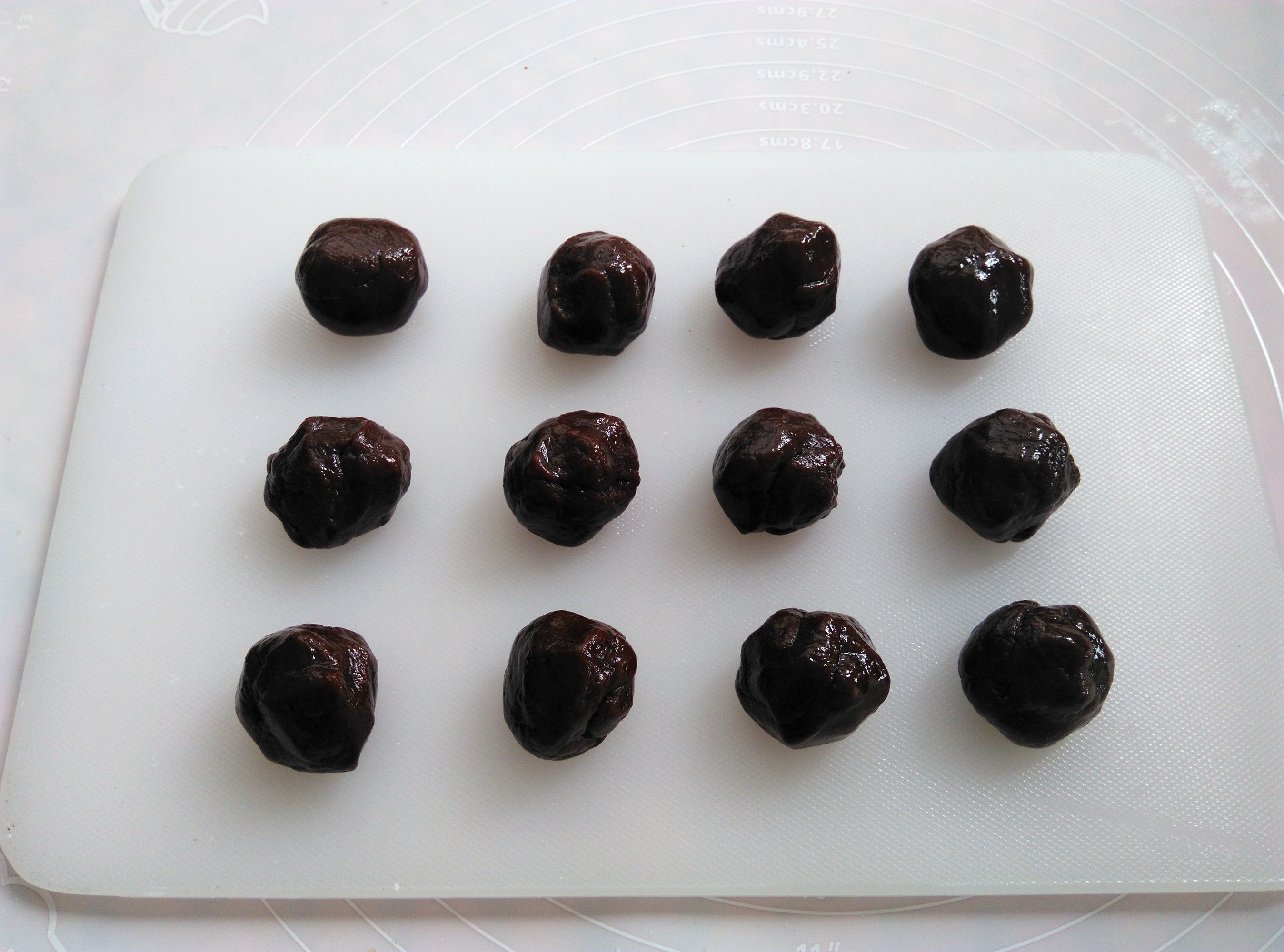 白莲蓉|孩子爱吃的巧克力月饼,原来做法这么简单,学会再也不用买