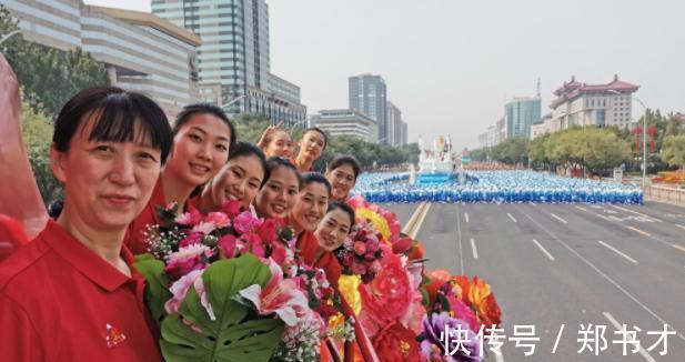 惠若琪|为祖国庆生！中国女排送祝福，朱婷领衔，惠若琪和张常宁出镜