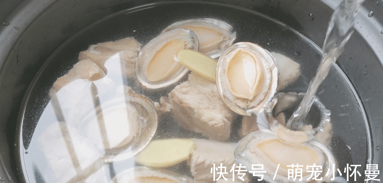 砂锅|鲍鱼汤怎么做好?秋季这样煲一锅,香醇浓厚营养丰富,做法还简单