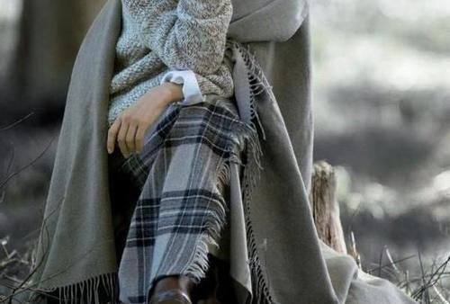 建议45岁以上的女人，穿裙子记住“3穿3不穿”，时髦有气质