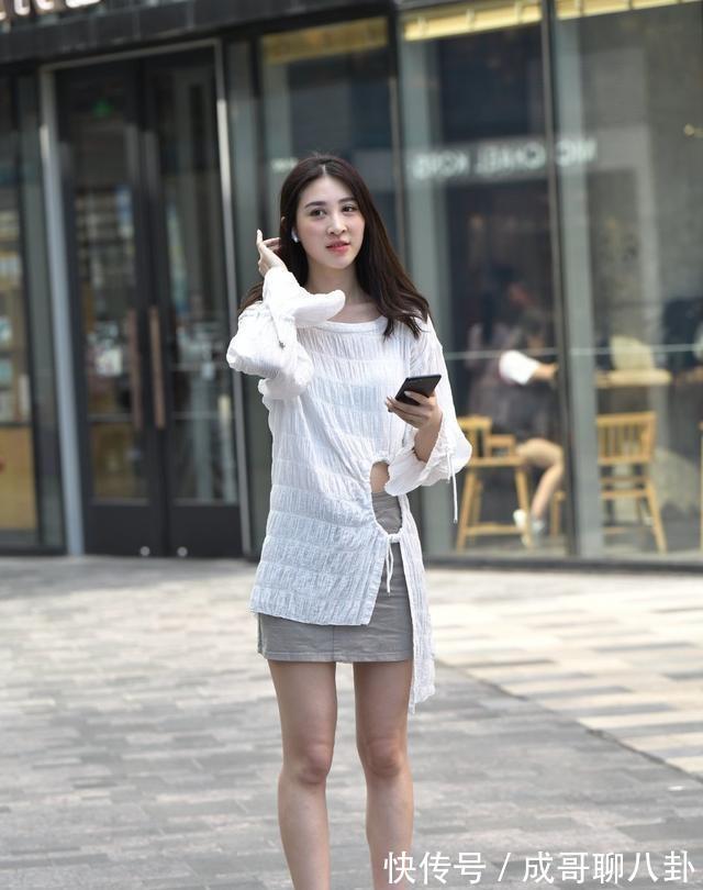 连衣裙|瑜伽裤容易搭配各种造型，尽显极致女人魅力，仙气十足