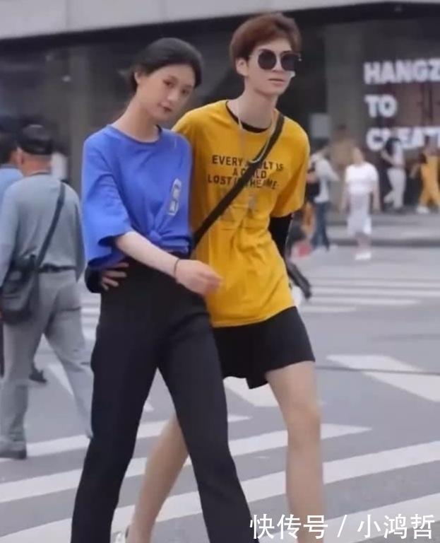 自觉|有一种撒狗粮叫做:男生穿女友的超短裤,未成年请自觉闭眼!