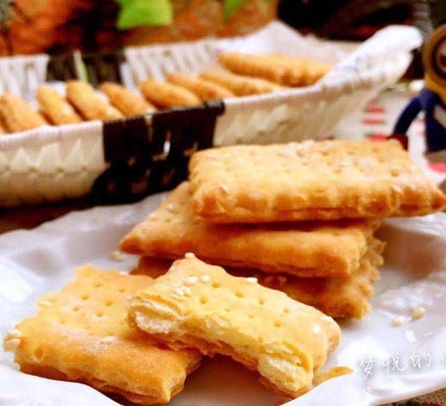 特别|芝麻咸脆饼干,香酥可口,营养健康,特别美味