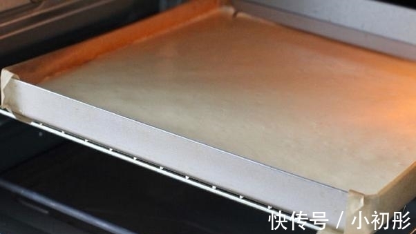 烤盘|奶油蛋糕不用买,手把手教你做,细腻香甜吃着更放心