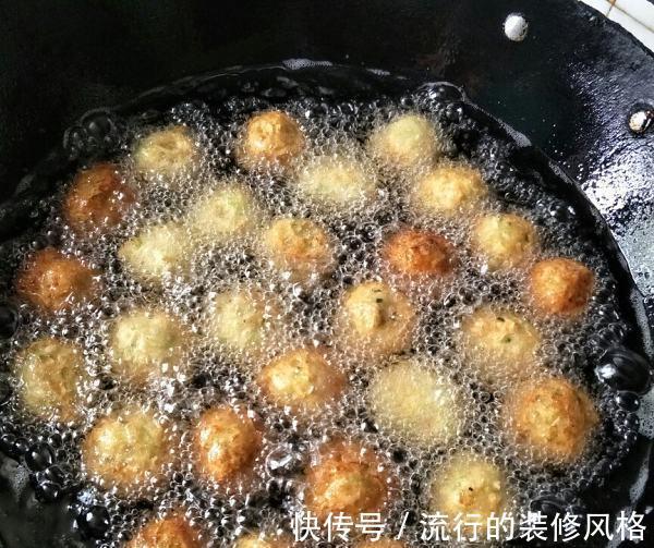 丸子|萝卜丸子烹制秘诀，加上这“２样”，丸子外酥里软，好吃停不了嘴