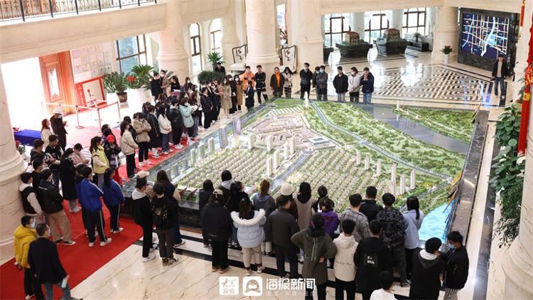 德州学院！74款恐龙，你爱哪一款？铜锣湾奥特莱斯恐龙IP评选会成功举办