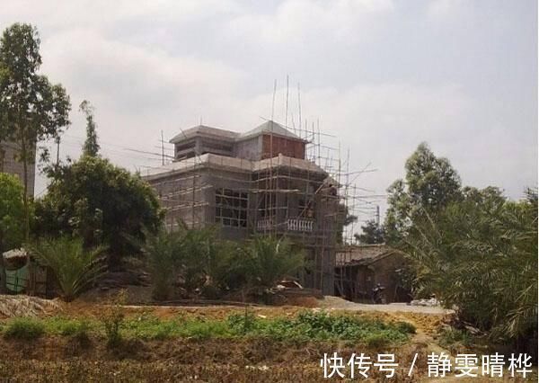 自建房|晒晒农村自建房,里里外外花了不到50万,一点不比城里的别墅差