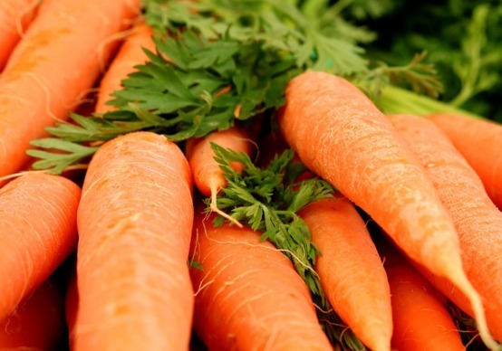 睡眠|胡萝卜加一宝一起煮,血管畅通无阻,睡眠好了,还排毒燃脂!